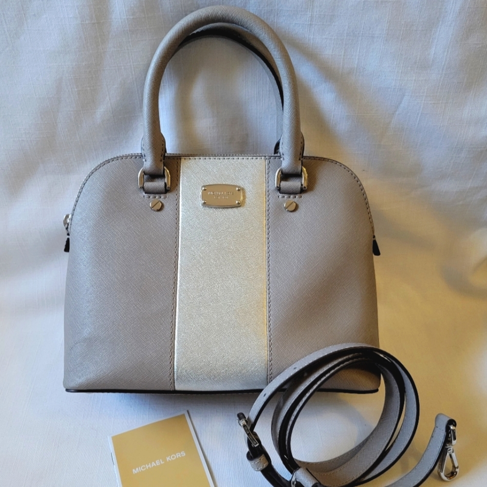 Michael Kors Cindy Small Handbag/Crossbody in Grey with Metallic Silver Stripe